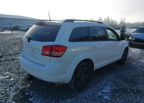 2018 Dodge Journey Se z USA, uszkodzony, nr VIN 3C4PDCAB1JT474032
